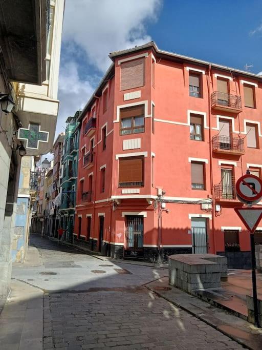 Atxitxek Apartamento En Bermeo Bagian luar foto